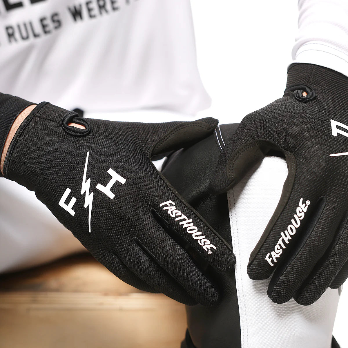 FASTHOUSE CARBON ETERNAL GLOVE