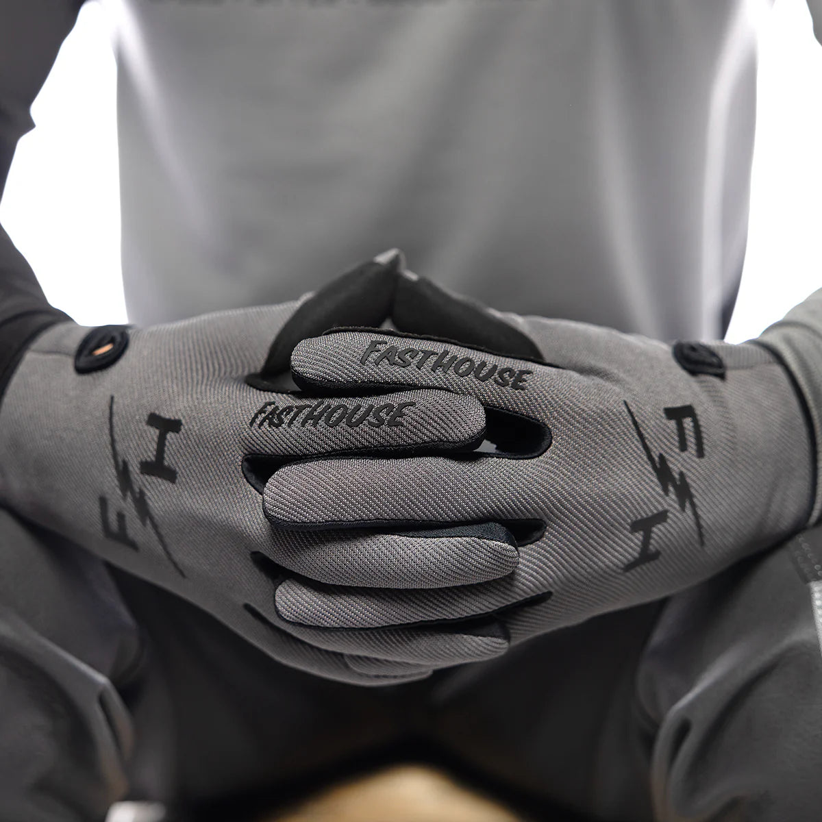 FASTHOUSE CARBON ETERNAL GLOVE