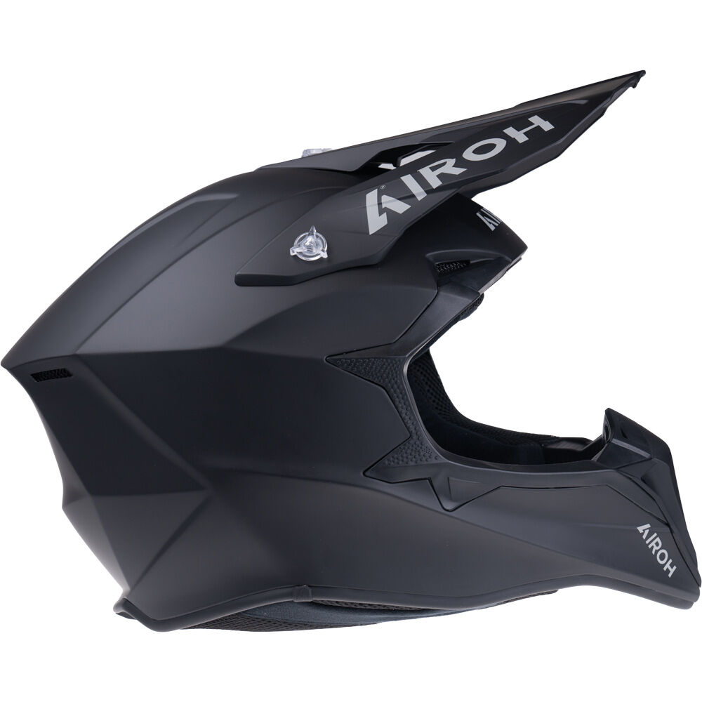 AIROH WRAAAP HELMET